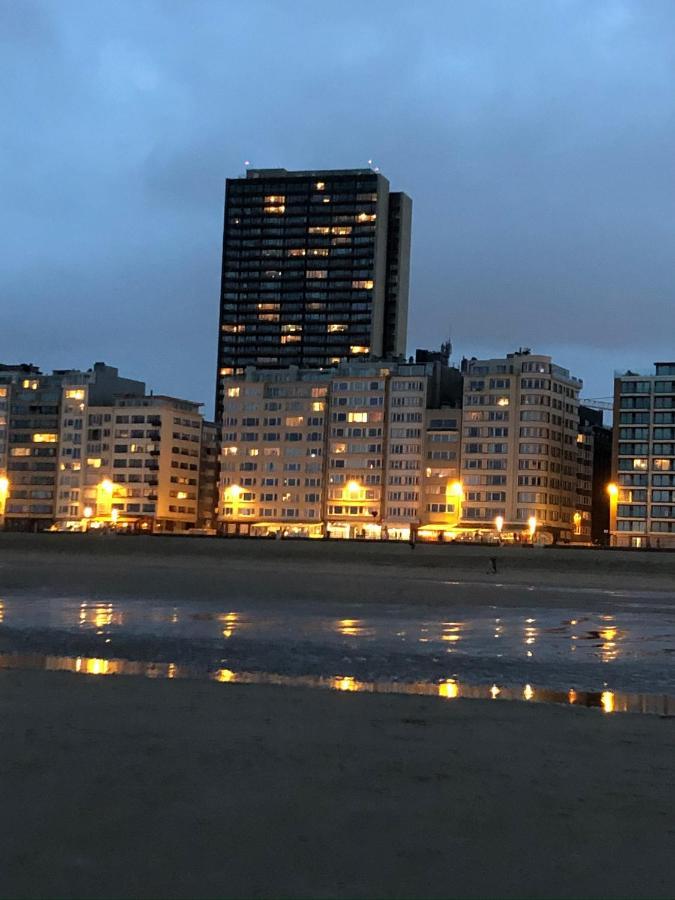 Ma Mere Beach Condo Oostende 外观 照片